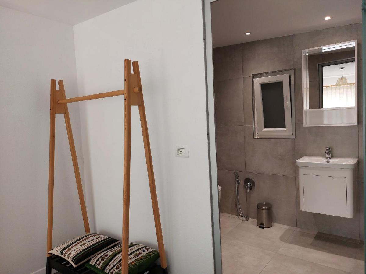 Vila Rira - Rrajce, Shebenik Perrenjas Exterior foto